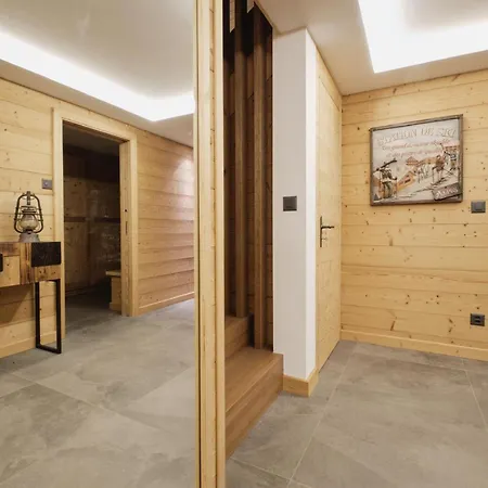 Chalet Capucchione Villa *